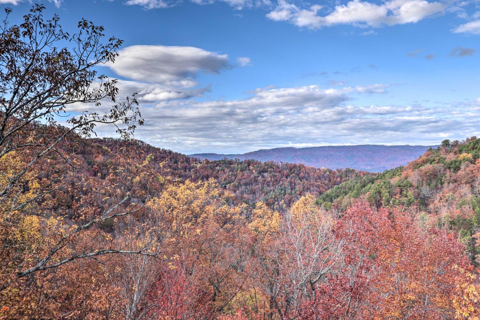 Mountain Dreams Cabin Hot Tub, Sauna And Views! Sevierville Extérieur photo